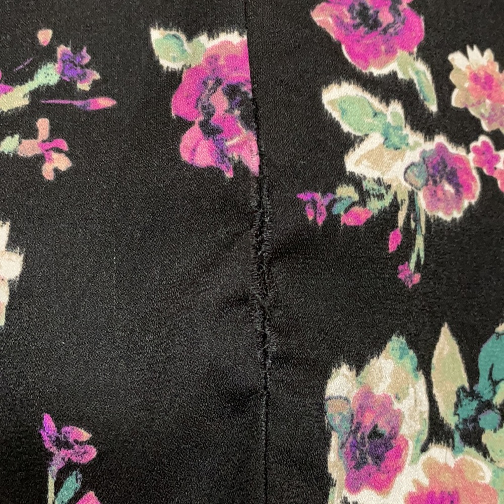 Blazer - Picture 7 of 8